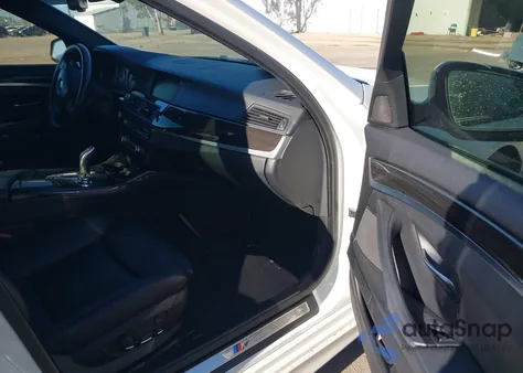 2012 BMW 528I из США, поврежденный, VIN WBAXG5C57CDX01630